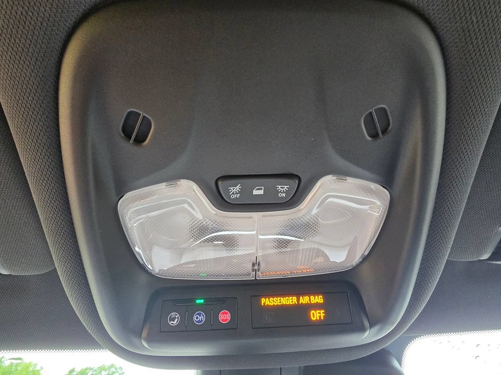 Certified 2023 Chevrolet TrailBlazer RS w/ Convenience Package FWD image 36