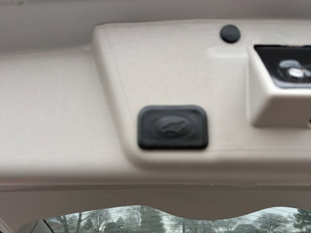 Used 2016 Buick Enclave Convenience image 13