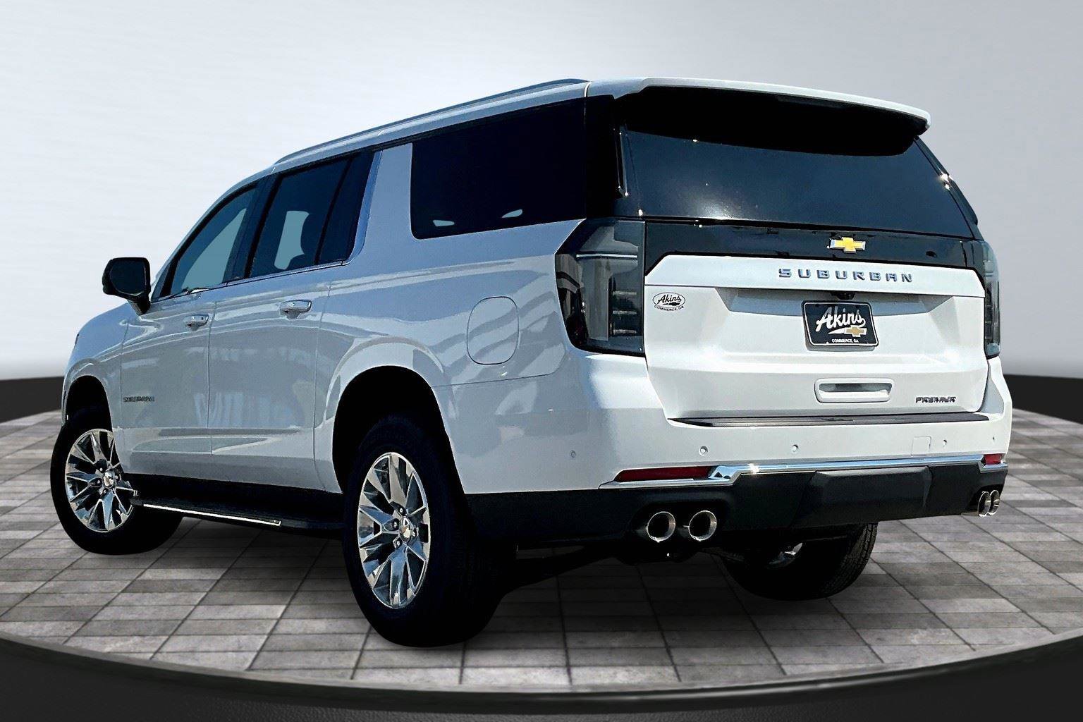 New 2025 Chevrolet Suburban Premier image 3