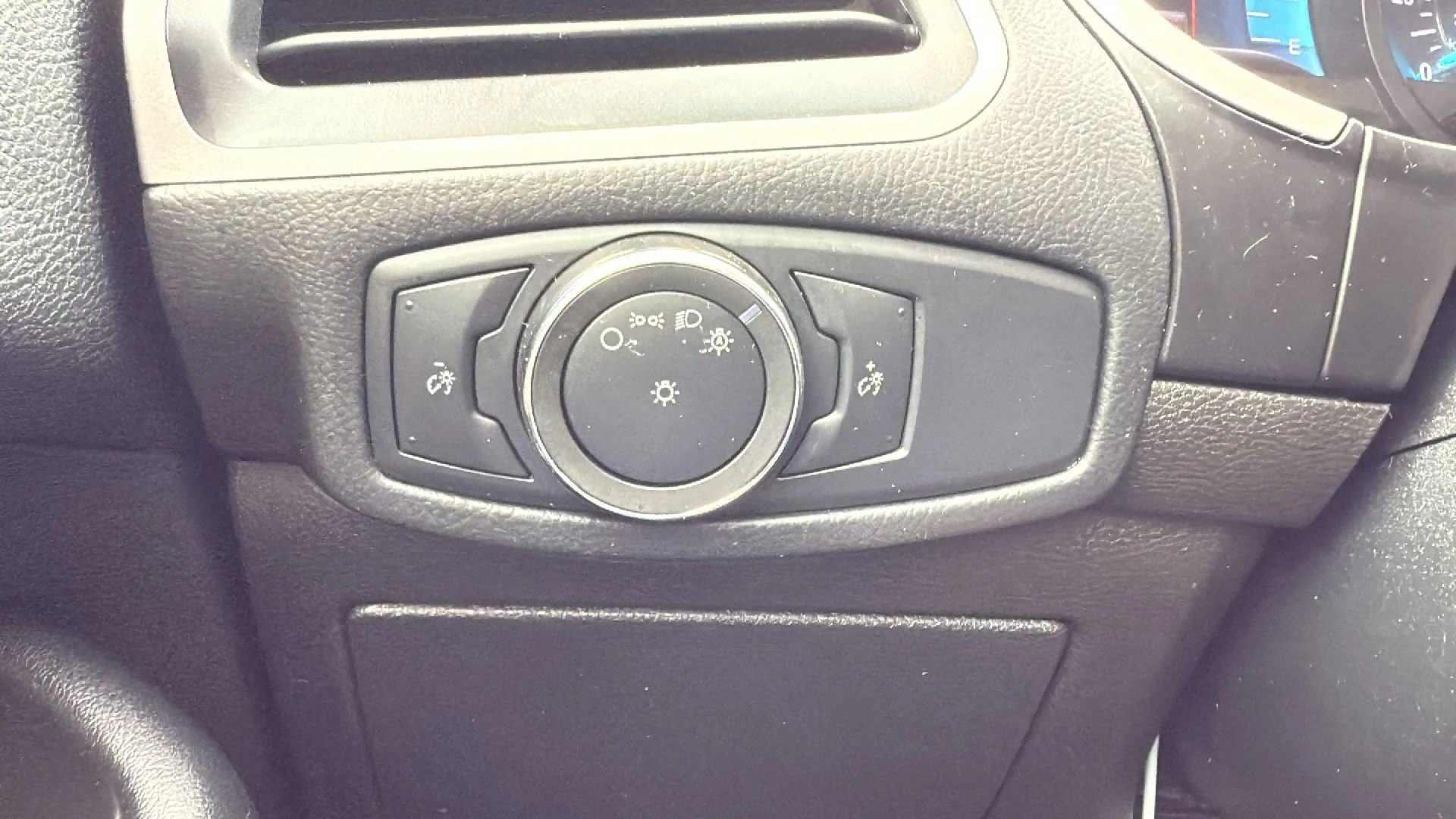 Used 2018 Ford Edge SEL w/ Equipment Group 201A image 15