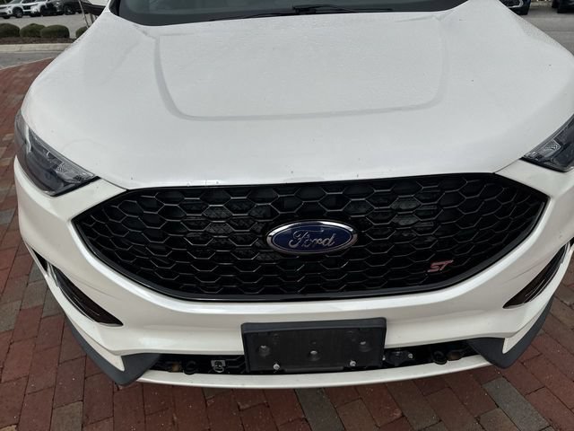 Used 2019 Ford Edge ST w/ Cold Weather Package AWD/4WD image 22