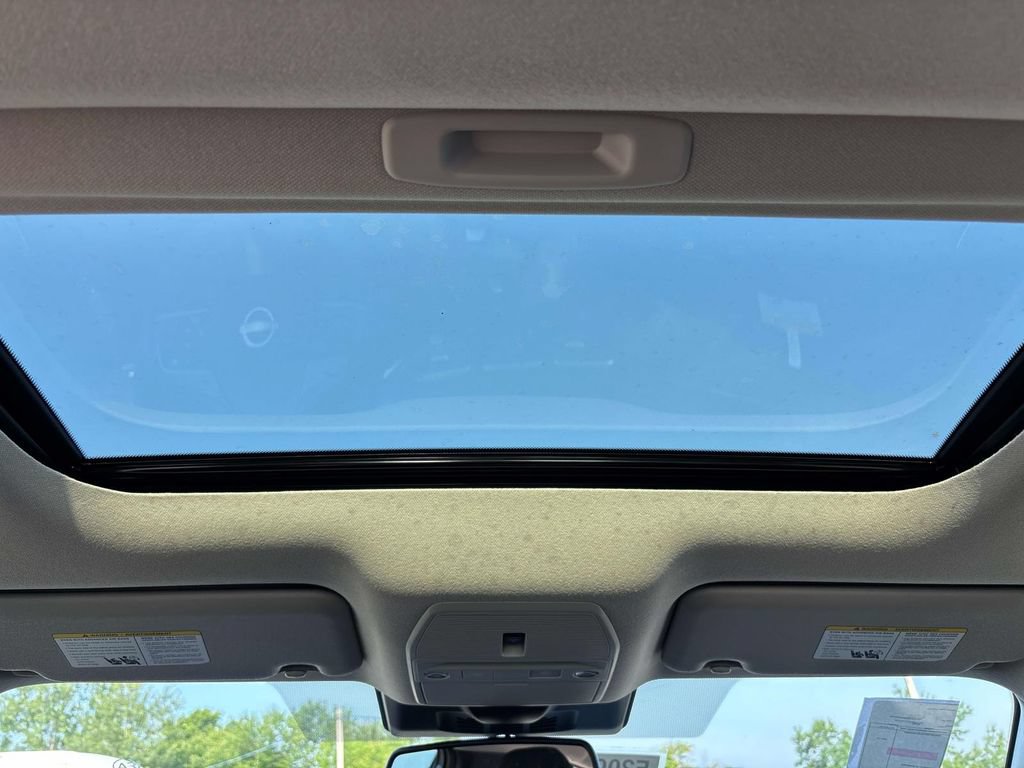 New 2026 Nissan Sentra SV w/ SV Convenience Package FWD image 7