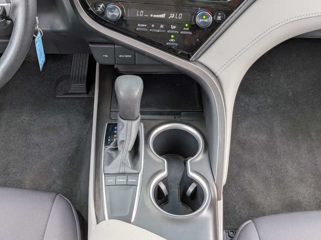 Used 2024 Toyota Camry LE FWD image 18