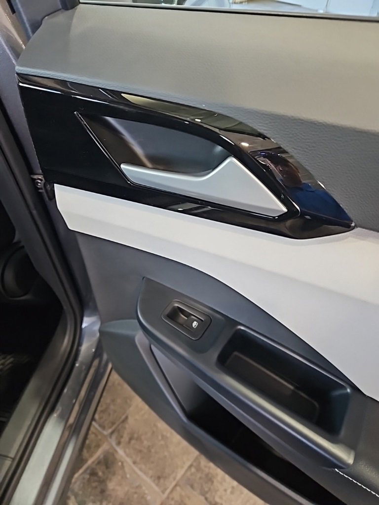 New 2026 Volkswagen Taos S image 16