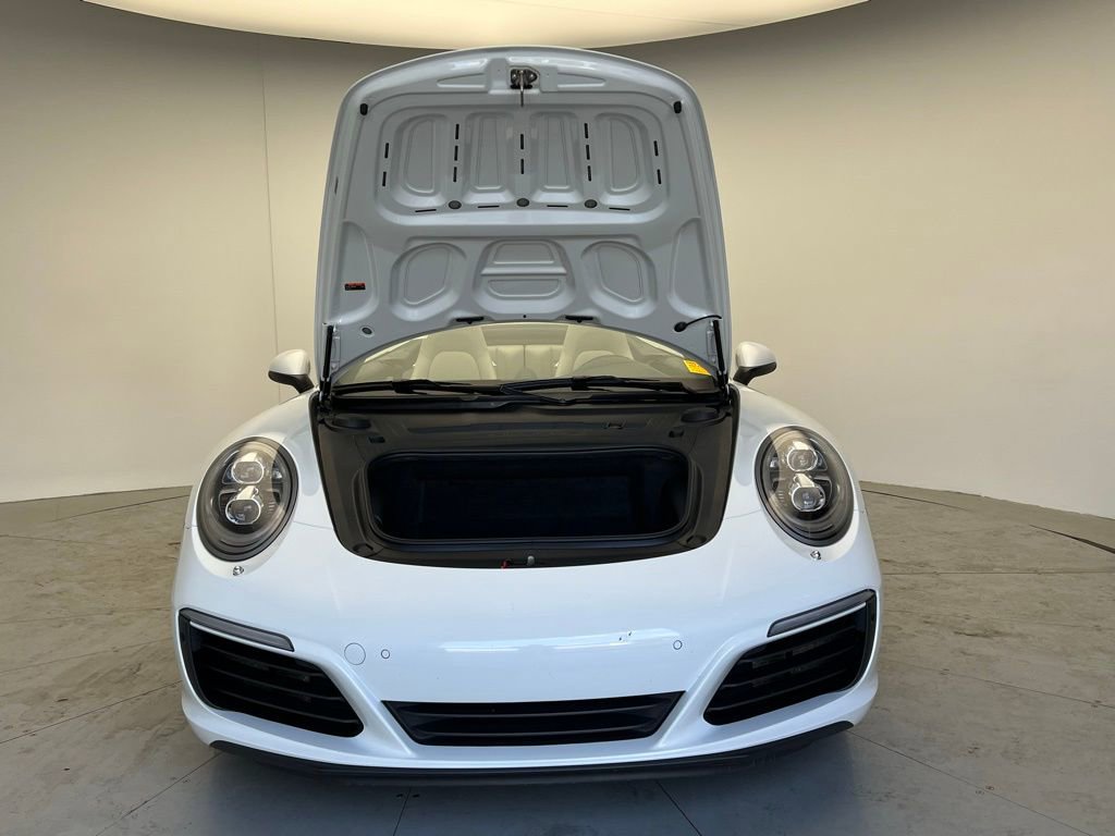 Certified 2017 Porsche 911 Carrera GTS image 26
