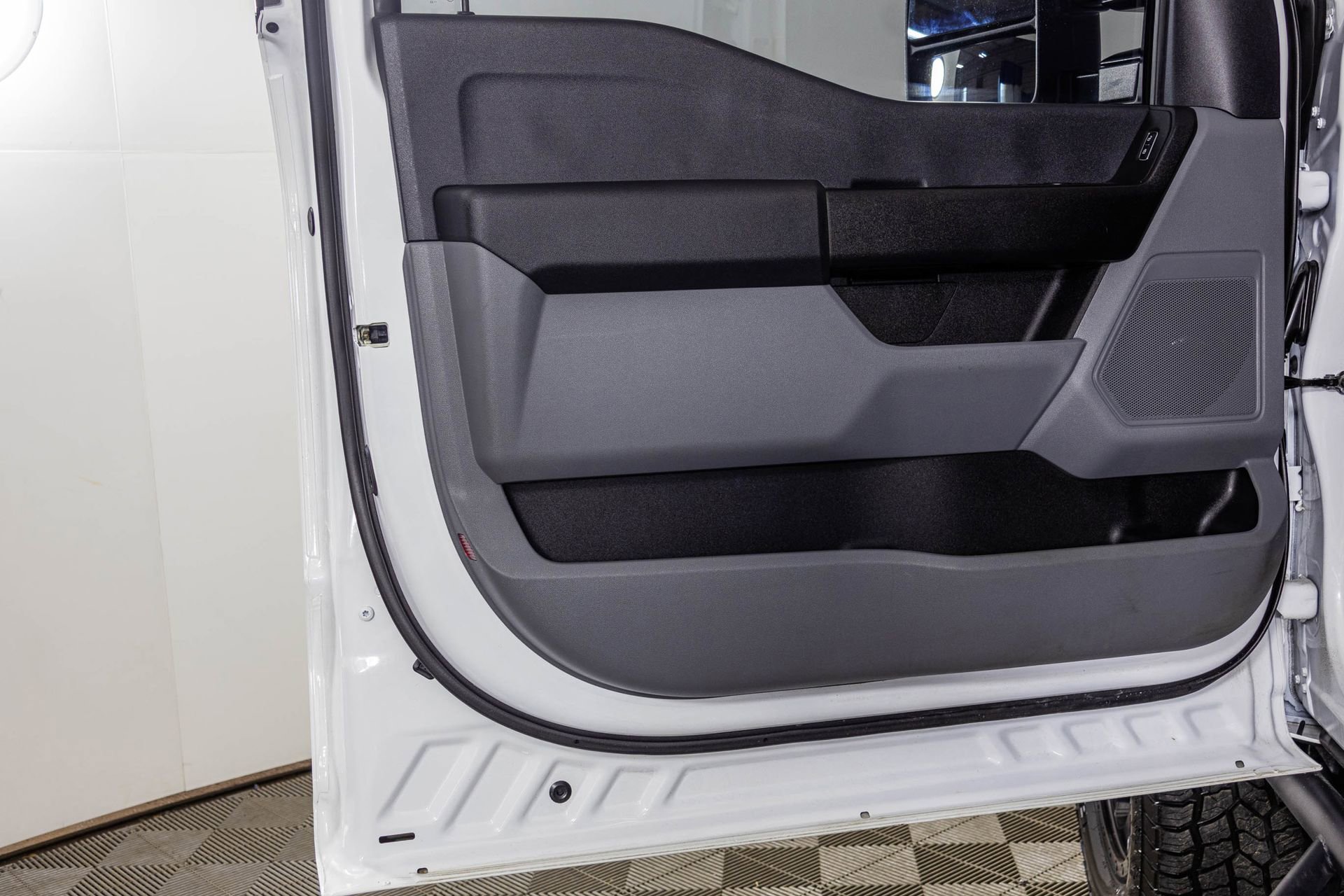 Used 2023 Ford F250 XL w/ 360-Degree Camera Package image 35