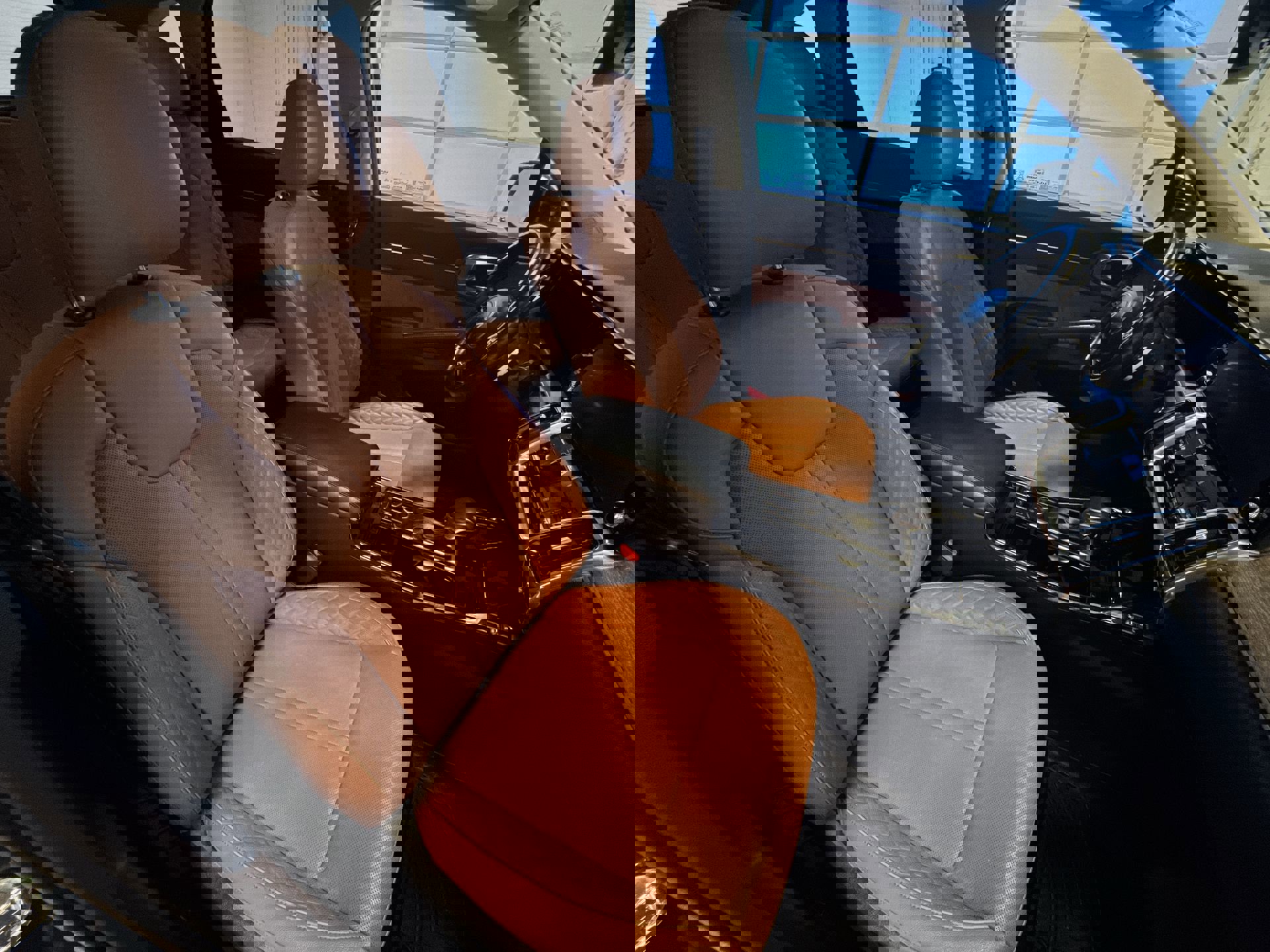 Used 2022 Kia Sorento SX Prestige w/ Rust Color Package image 26