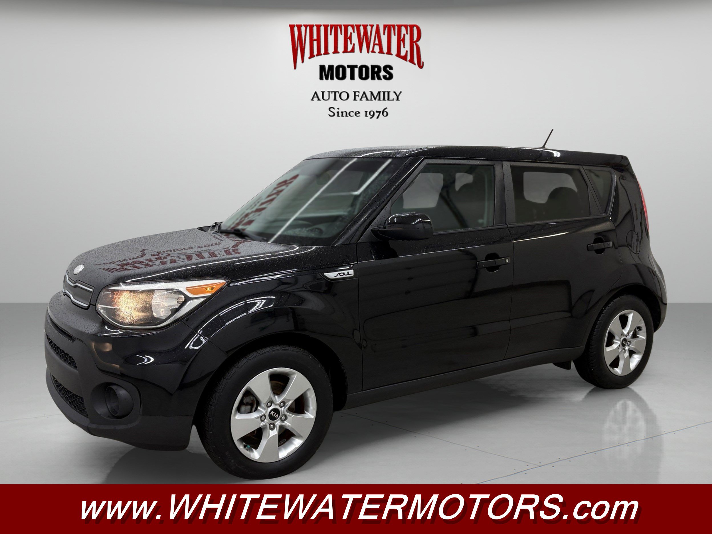 Used 2017 Kia Soul FWD image 1