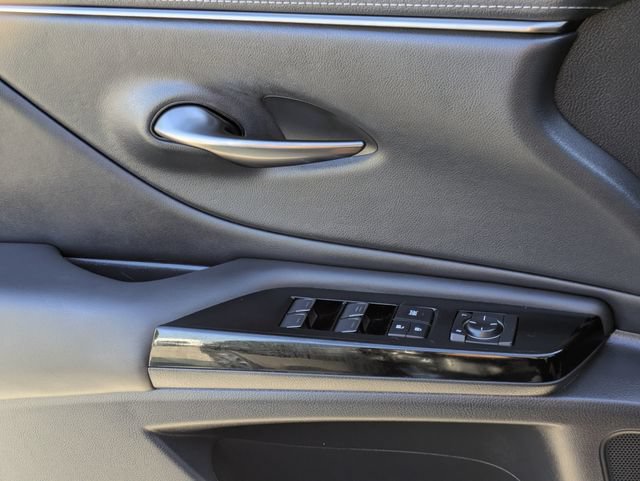 Used 2023 Lexus ES 350 w/ Accessory Package (Z2) FWD image 24