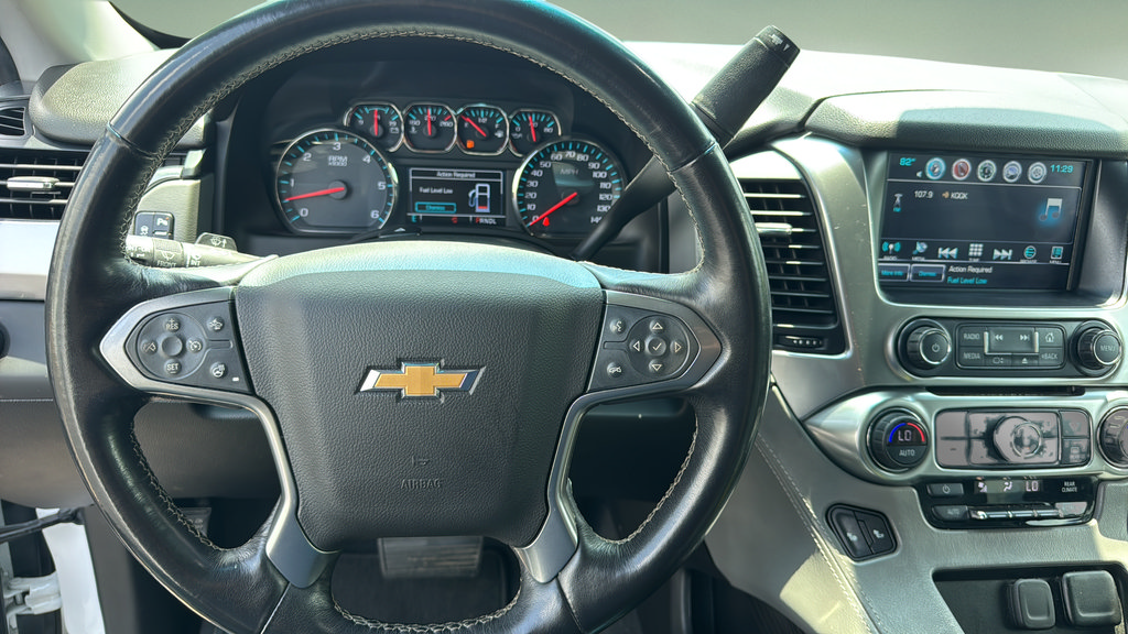 Used 2020 Chevrolet Suburban LT RWD image 14