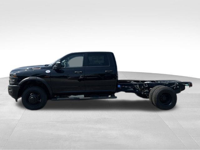New 2026 RAM 3500 Tradesman AWD/4WD image 2