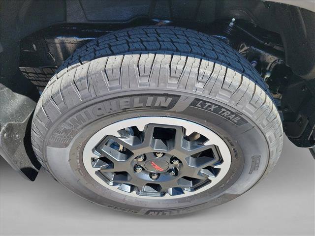 New 2025 Toyota 4Runner 4WD image 11