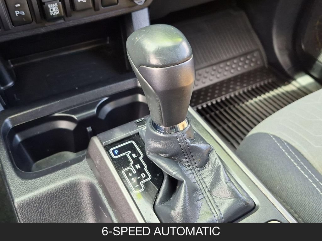 Used 2021 Toyota Tacoma TRD Off-Road w/ Technology Package AWD/4WD image 20