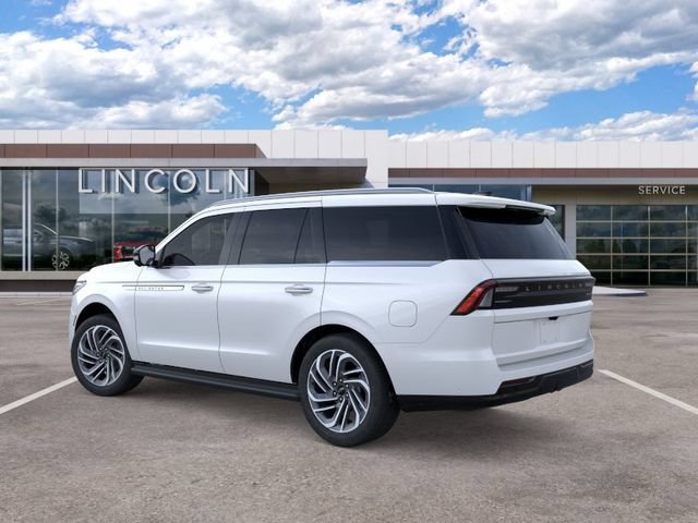 New 2026 Lincoln Navigator Premiere AWD/4WD image 3