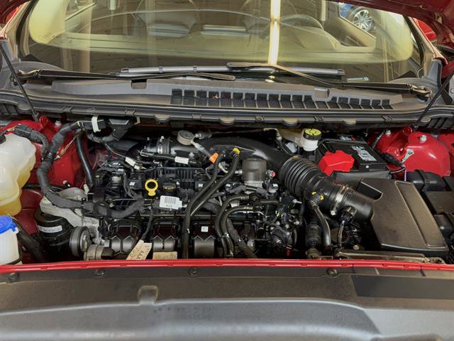 Certified 2022 Ford Edge SEL w/ Convenience Package image 2