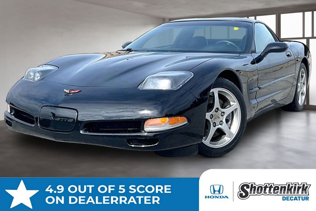 Used 2002 Chevrolet Corvette Base image 1