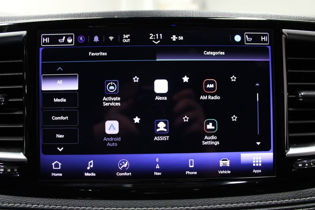 Used 2025 Chrysler Pacifica Limited image 20