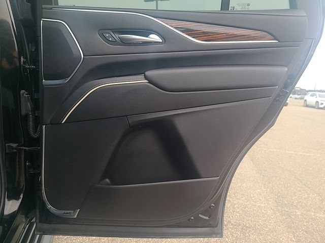 Used 2024 Cadillac Escalade Premium Luxury w/ LPO, Floor Liner Package AWD/4WD image 33