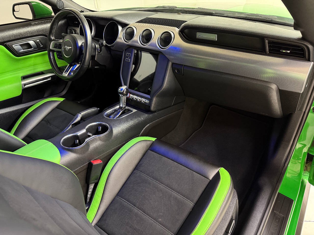 Used 2019 Ford Mustang GT RWD image 24