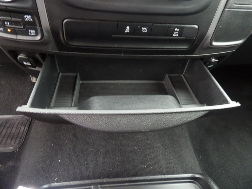 Used 2024 RAM 1500 Classic Warlock AWD/4WD image 21