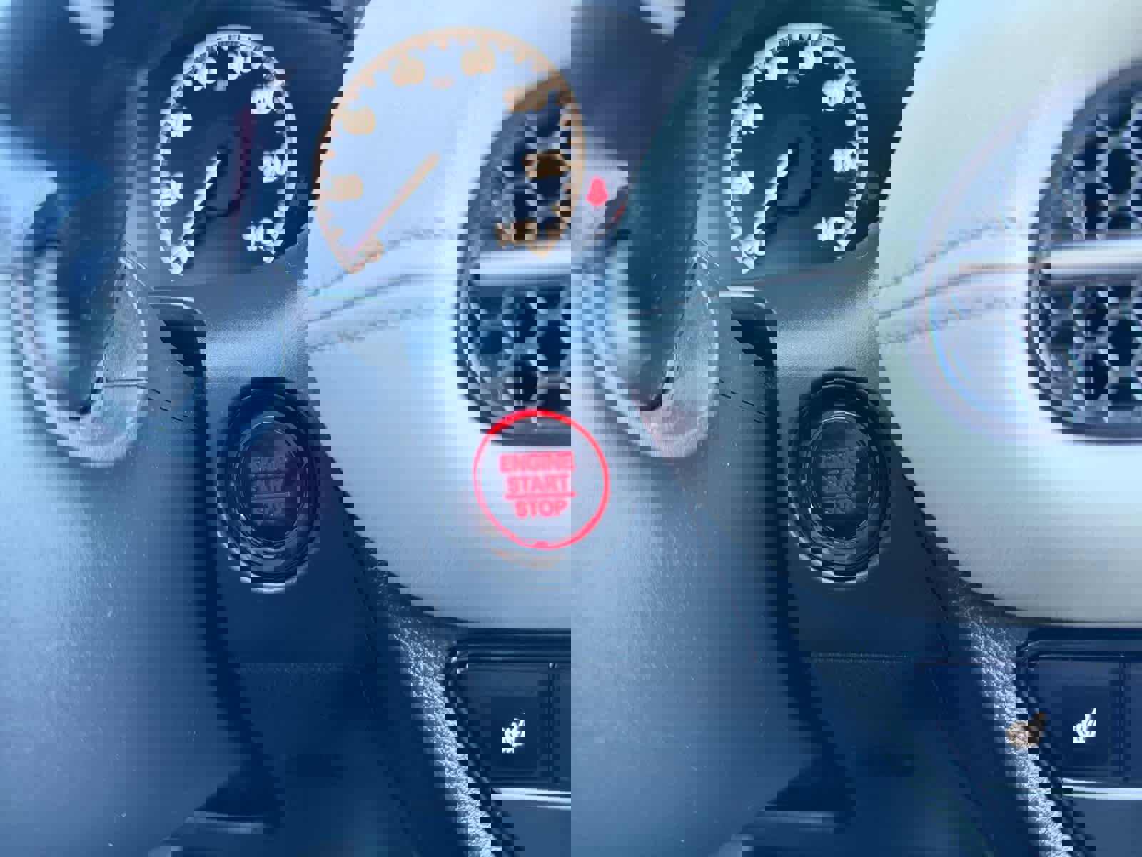 Used 2023 Honda HR-V EX-L image 28