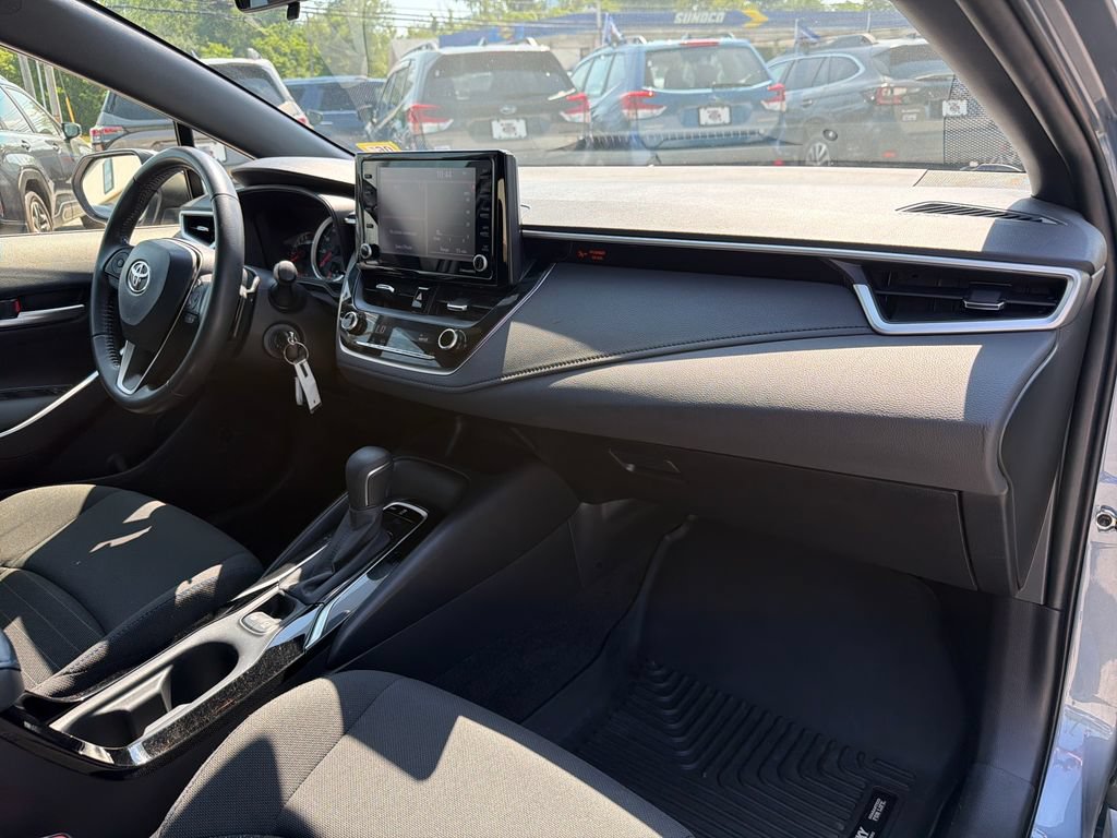 Used 2022 Toyota Corolla SE FWD image 32