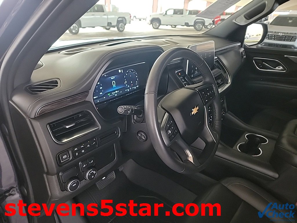 Used 2022 Chevrolet Tahoe LT w/ Luxury Package image 14