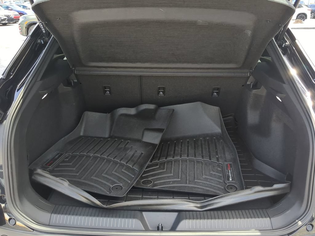 Certified 2023 Volkswagen ID.4 Pro RWD image 9