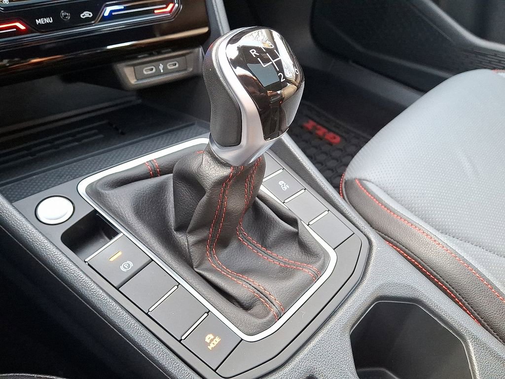 Certified 2025 Volkswagen Jetta GLI Autobahn image 16