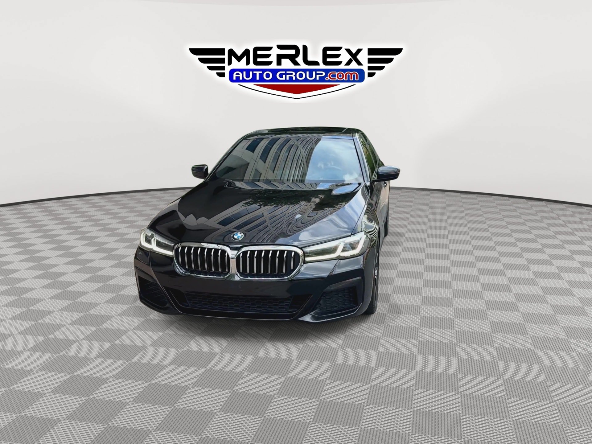 Used 2021 BMW 530i RWD image 3