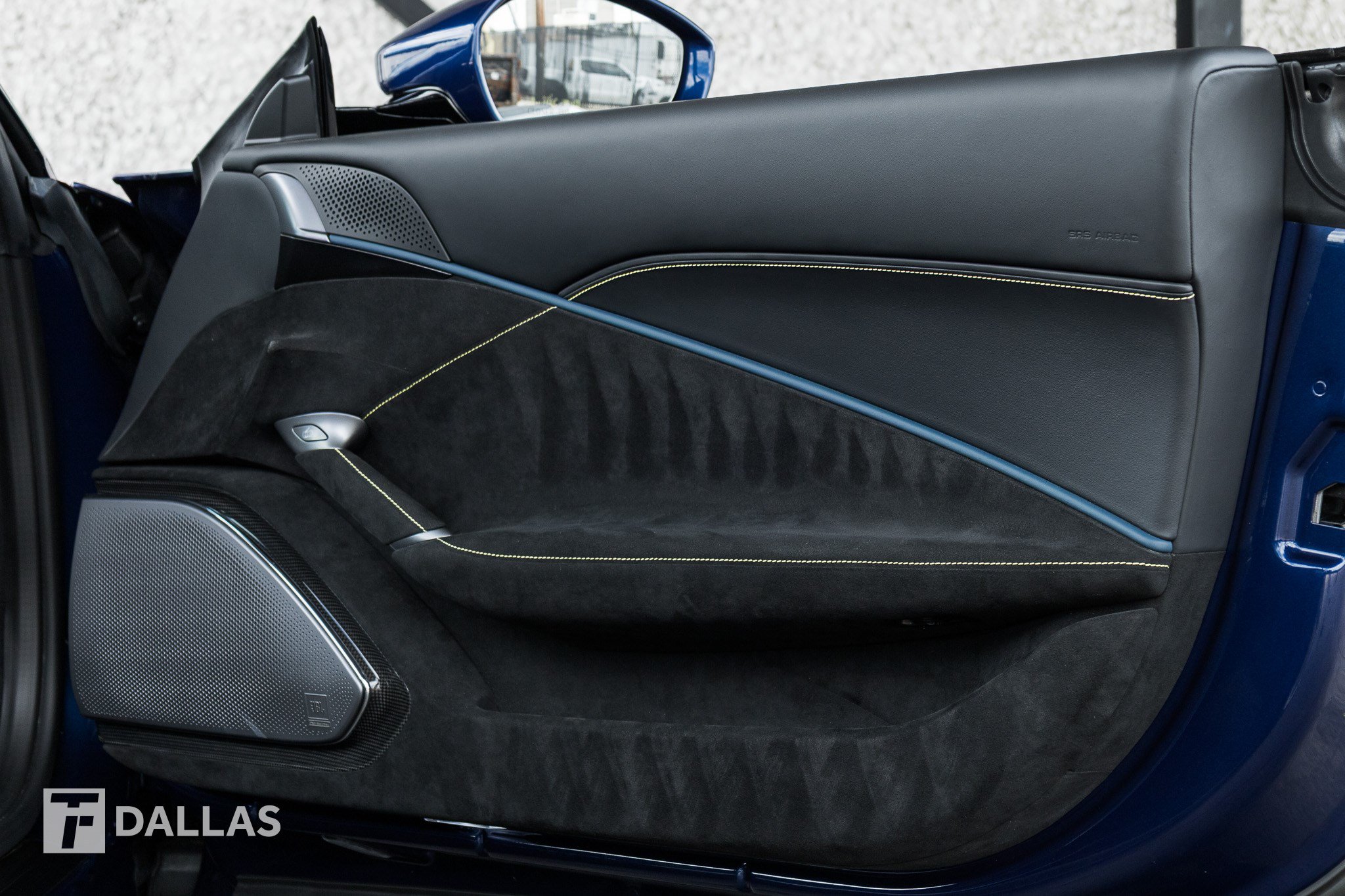 Used 2025 Ferrari Roma Spider RWD image 34