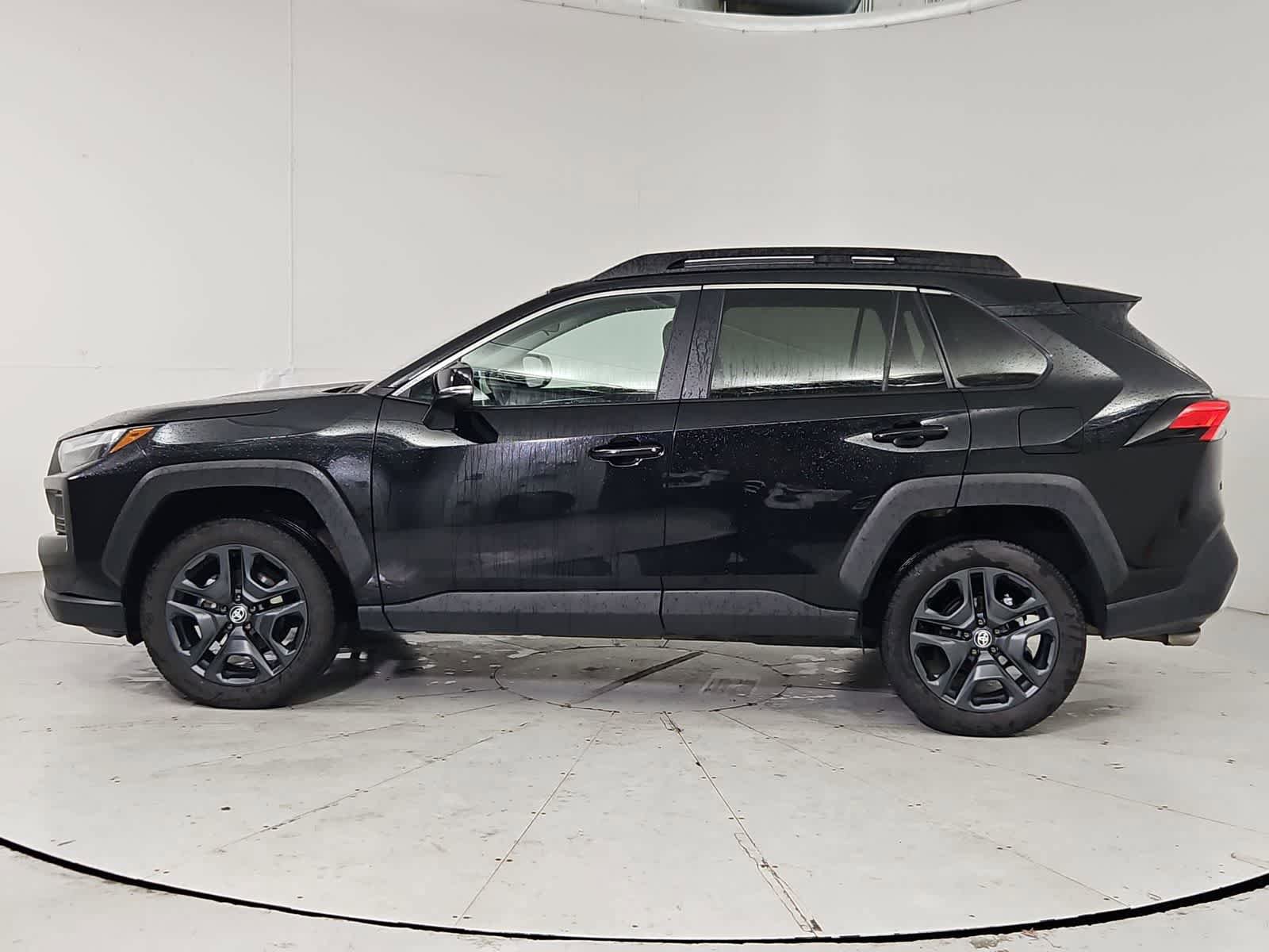 Used 2024 Toyota RAV4 Adventure AWD/4WD image 3