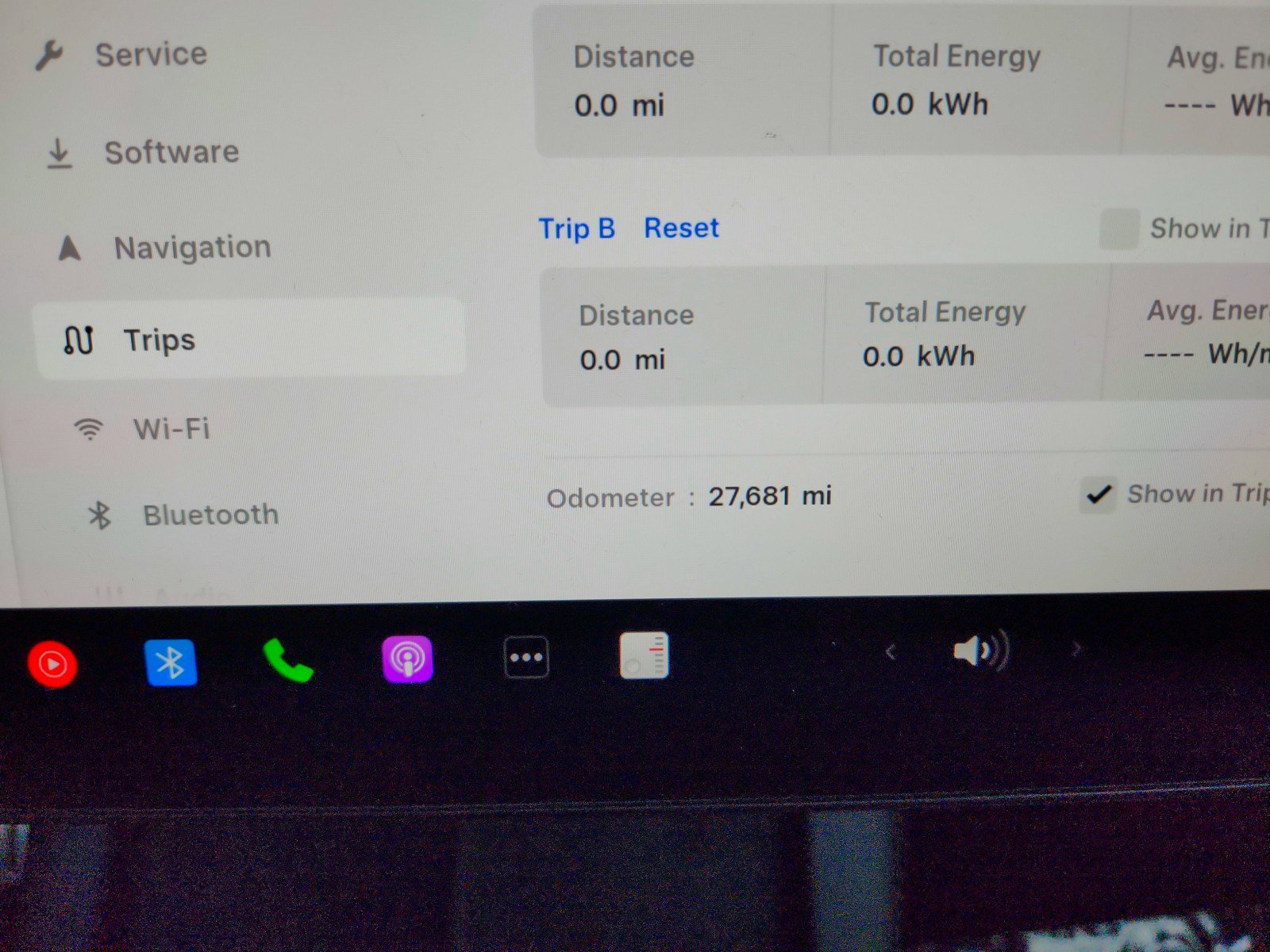 Used 2024 Tesla Model Y Performance image 31