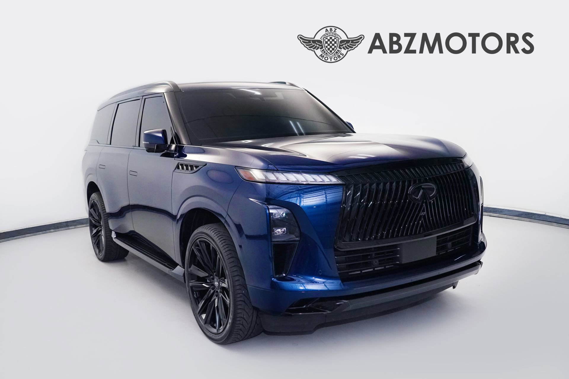 Used 2025 INFINITI QX80 Sensory