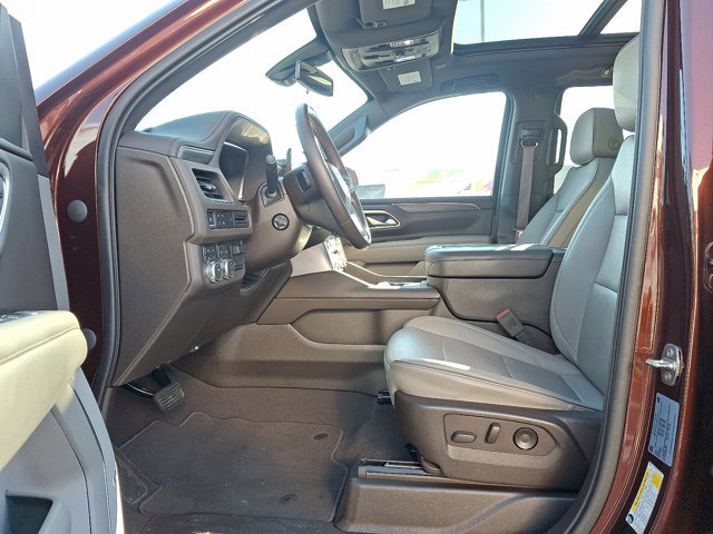 Used 2022 GMC Yukon SLT w/ SLT Luxury Package image 14