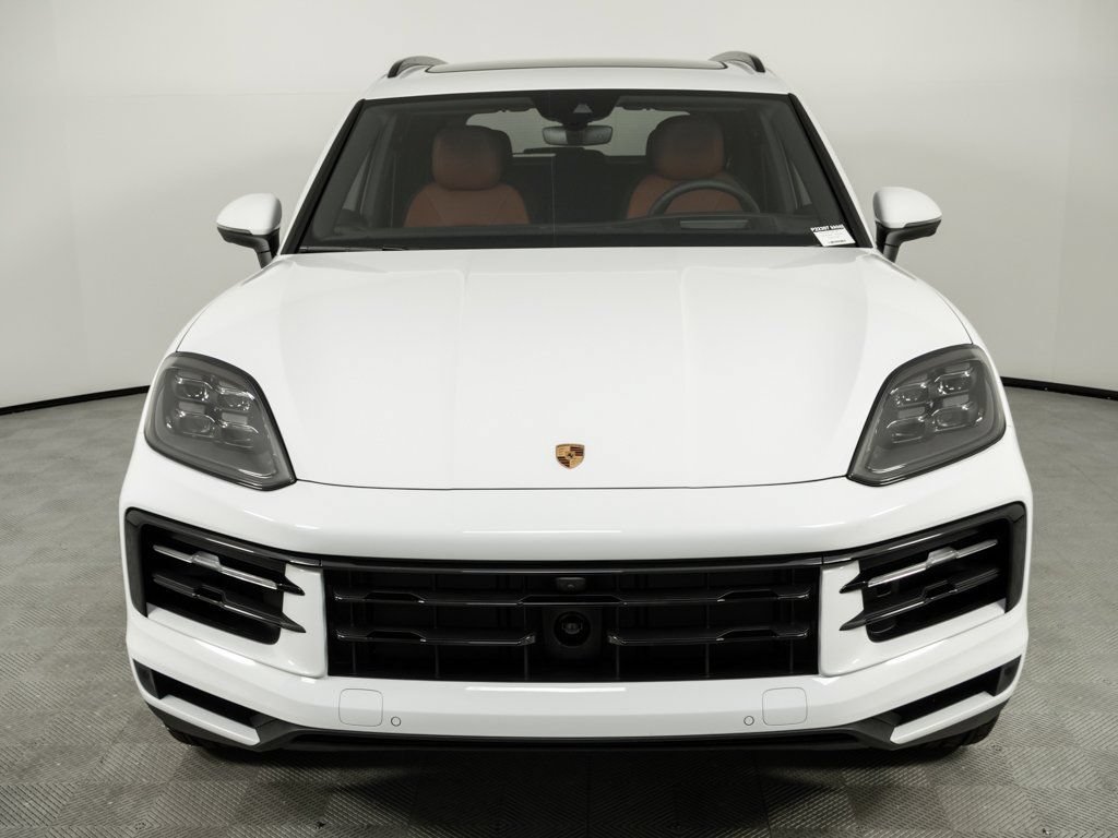 Certified 2026 Porsche Cayenne AWD/4WD image 37