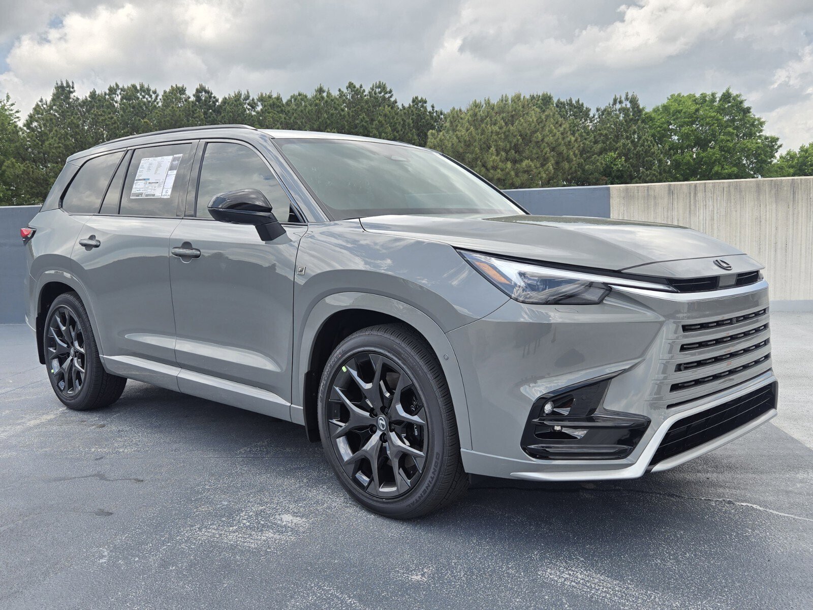 New 2026 Lexus TX 500h AWD image 16