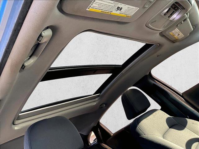 Used 2019 Chevrolet Malibu LT image 17