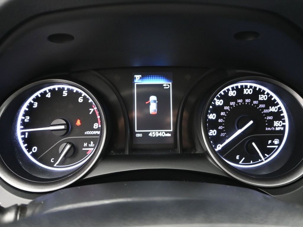 Used 2024 Toyota Camry SE image 15