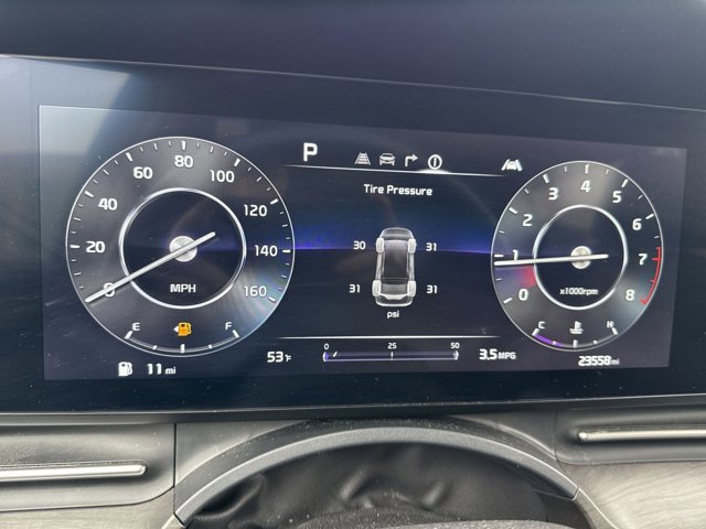 Used 2024 Kia Carnival SX image 16