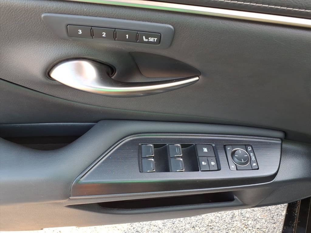 Used 2021 Lexus ES 350 w/ Premium Package FWD image 19