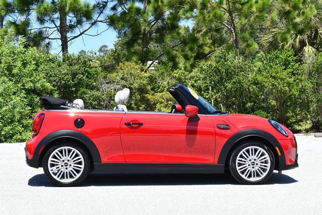 Used 2024 MINI Cooper S FWD image 7