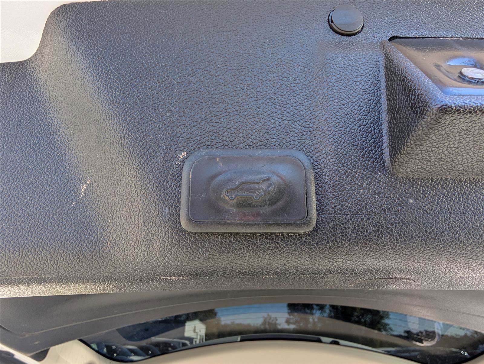 Used 2016 GMC Acadia Denali image 13