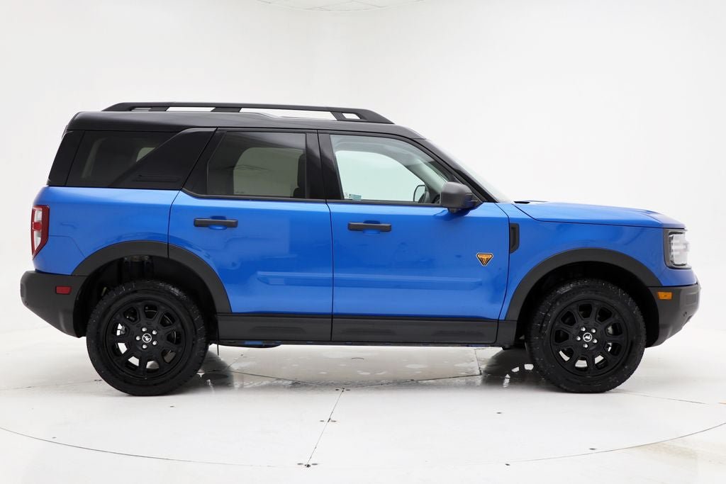 Used 2025 Ford Bronco Sport Badlands AWD/4WD image 3