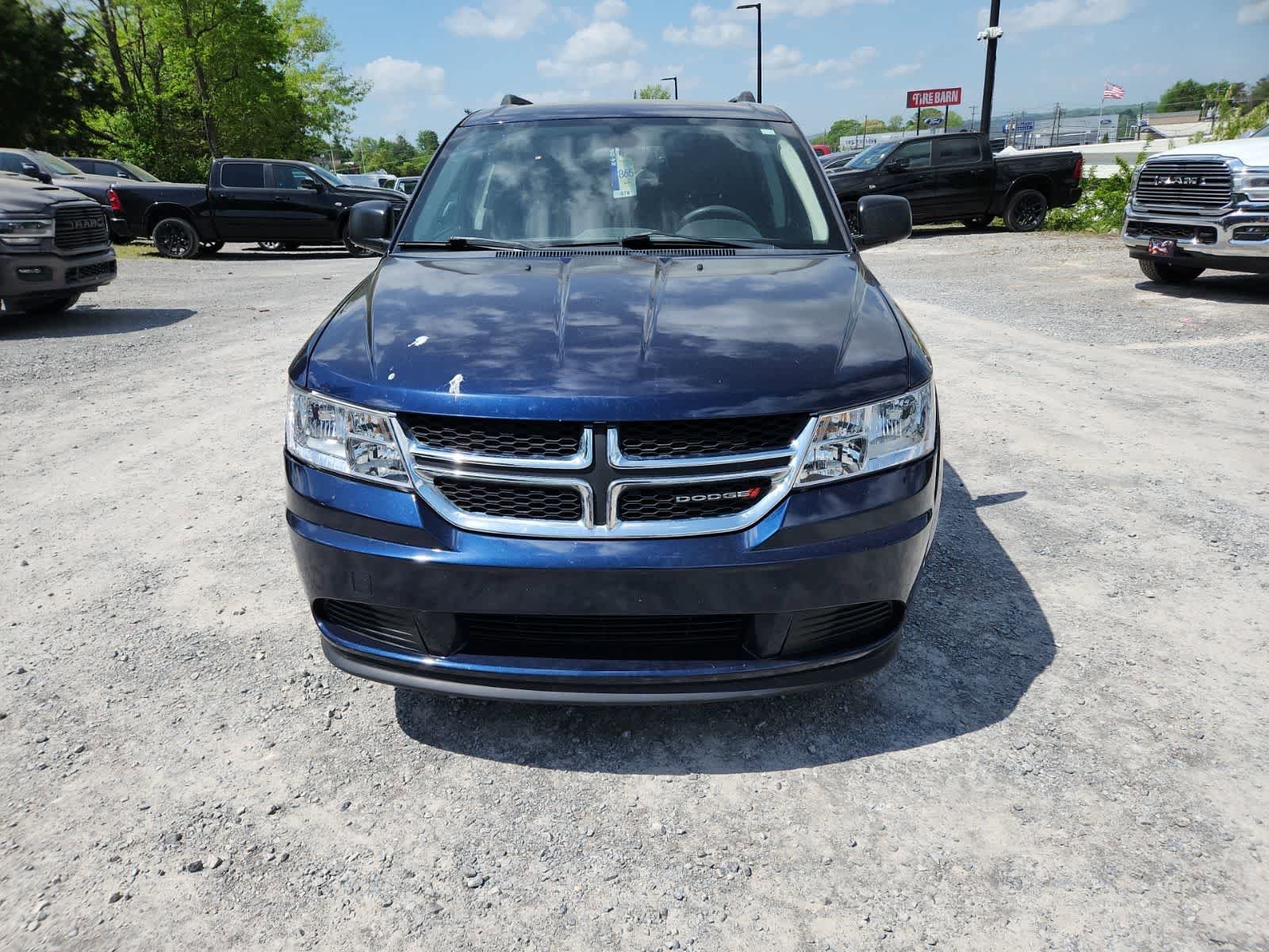 Used 2018 Dodge Journey SE FWD image 8
