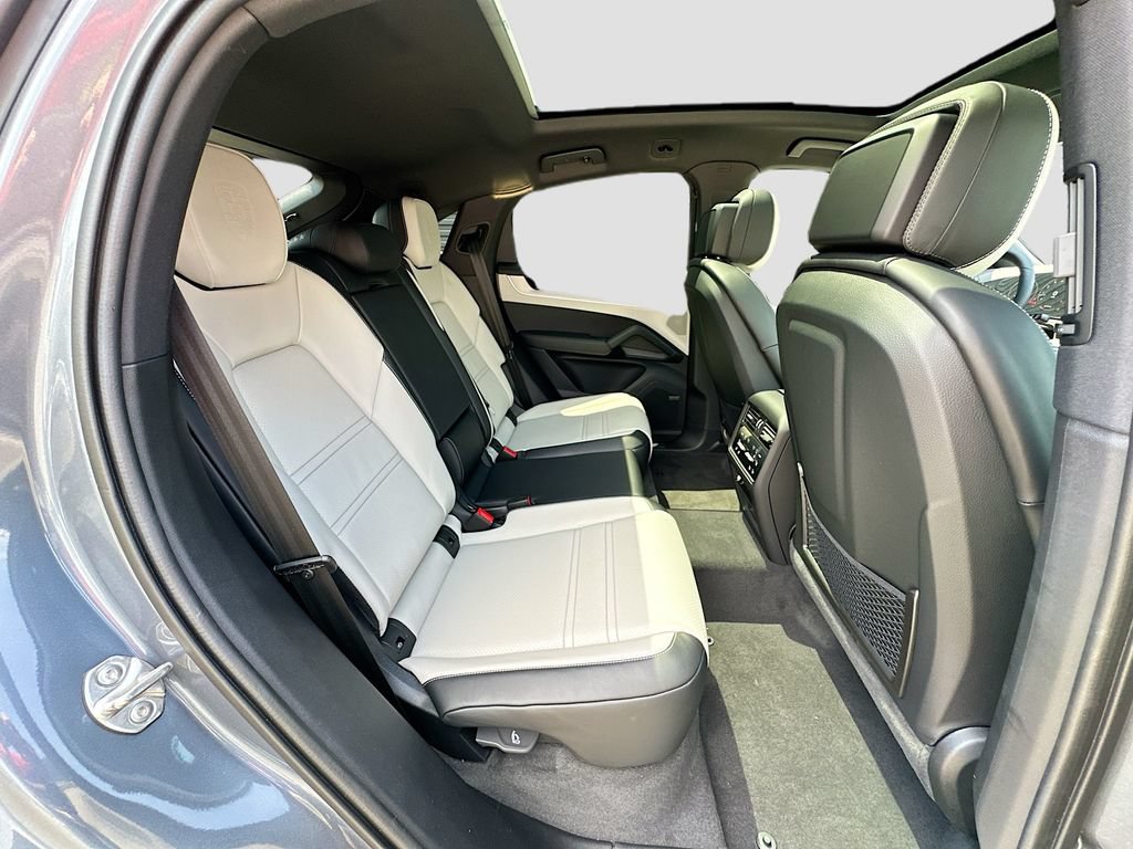New 2026 Porsche Cayenne S AWD/4WD image 29