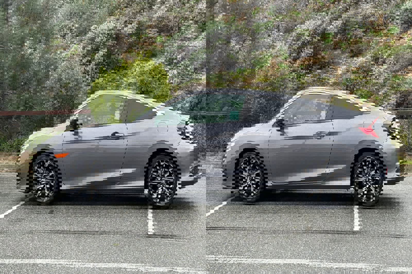 Used 2019 Honda Civic Sport image 9