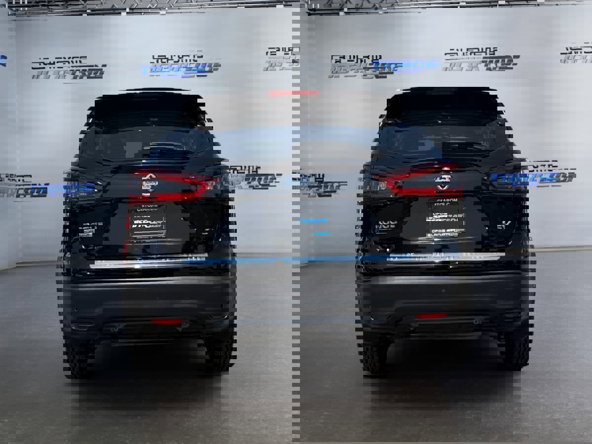 Used 2022 Nissan Rogue Sport SV image 6