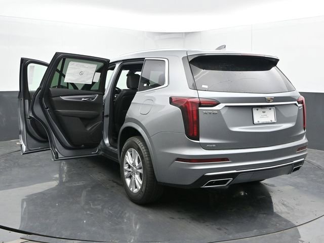 New 2025 Cadillac XT6 Luxury image 50