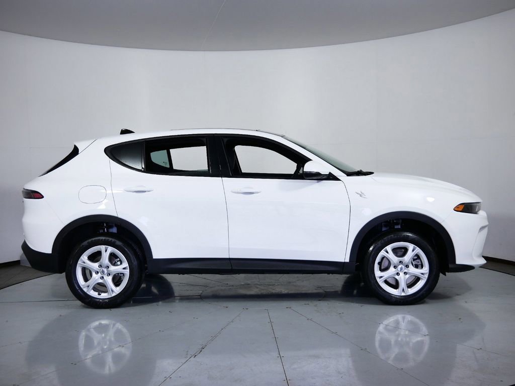 Certified 2024 Dodge Hornet GT image 9